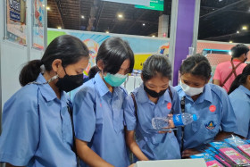 บรรยากาศในงานมหกรรมวิทยาศาสตร์และเทคโนโลยีแห่งชาติ ประจำปี ... พารามิเตอร์รูปภาพ 50